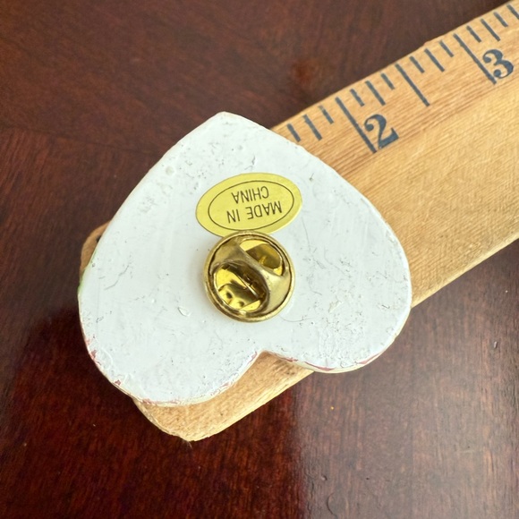 Vintage Heart Pin - Picture 2 of 2
